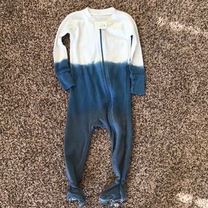 Burt’s bees outfit